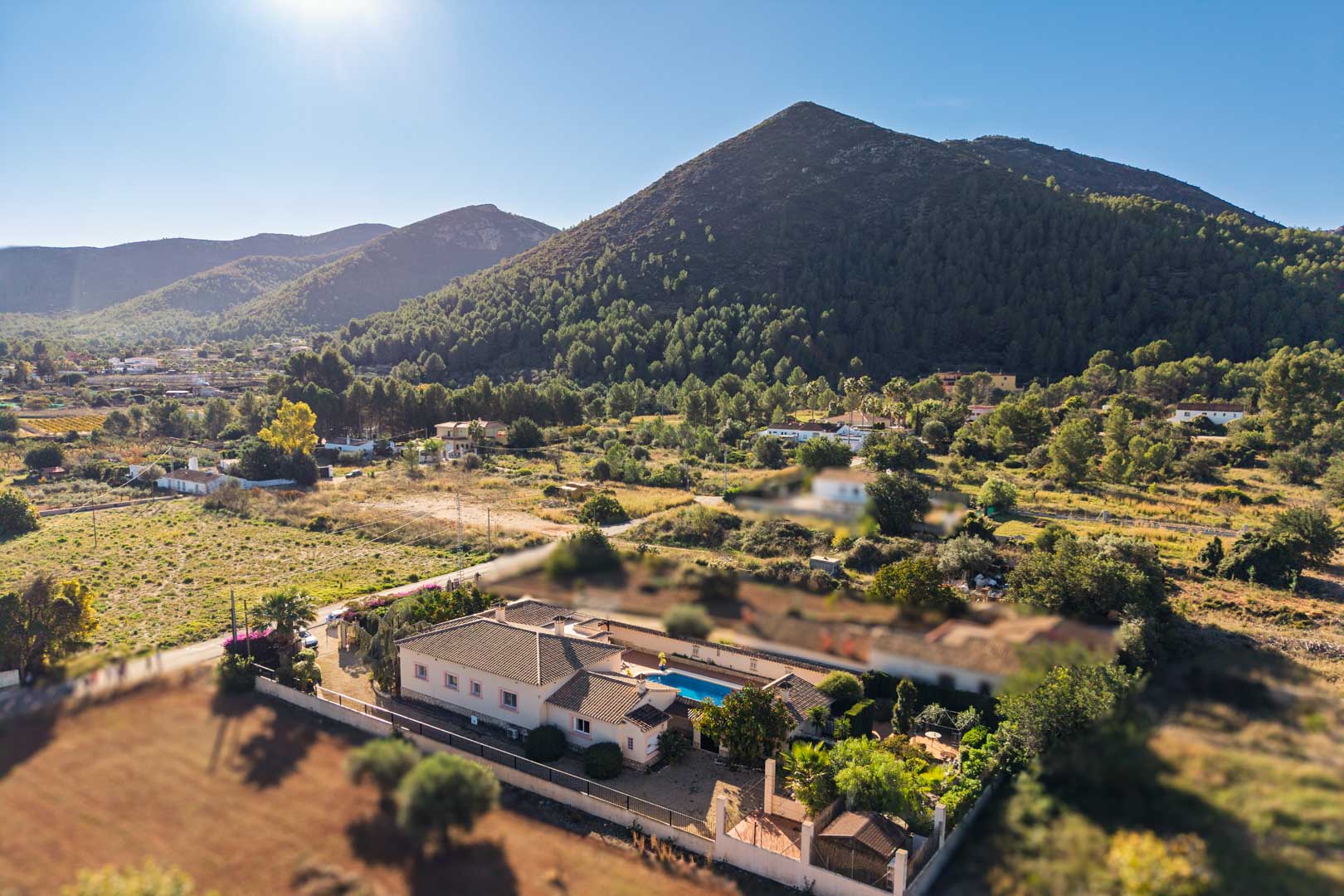 Villa in Jalon - view 1