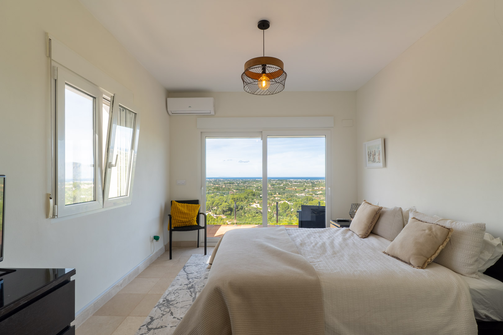 Venta. Chalet/Villa en Pedreguer