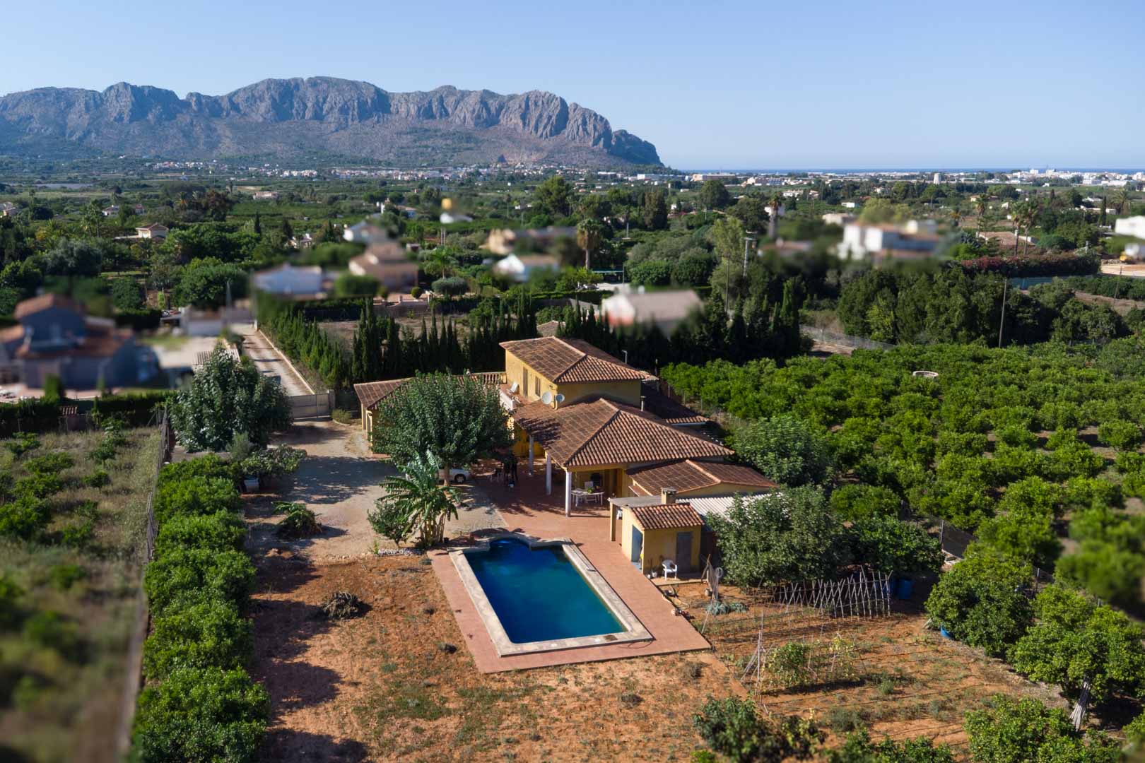 Venta. Chalet/Villa en Pedreguer